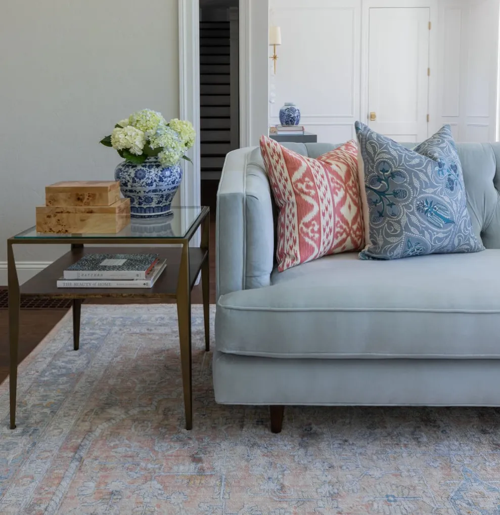 Grand Sofa Collection